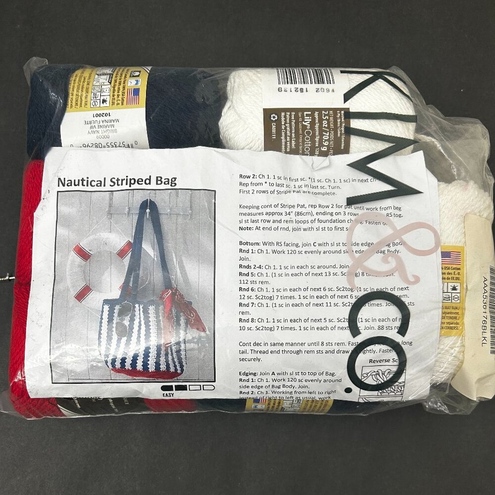 Yarnspirations | Nautical Stripped Bag Pattern w/ Yarn | 913466 | Easy